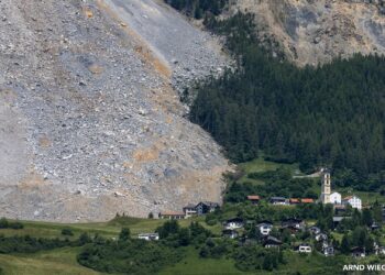 Un pueblo suizo se salvó “por un pelo” de quedar cubierto por toneladas de rocas y desaparecer