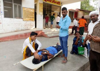 Mueren casi 100 personas en pocos días por una ola de calor en la India
