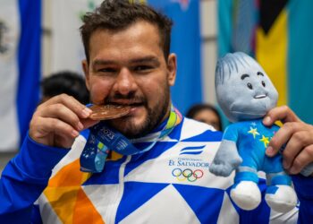 El judoca salvadoreño Juan Diego Turcios gana el segundo bronce para El Salvador