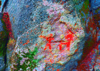 Un excursionista encuentra por casualidad pinturas rupestres de la Edad de Bronce en Noruega