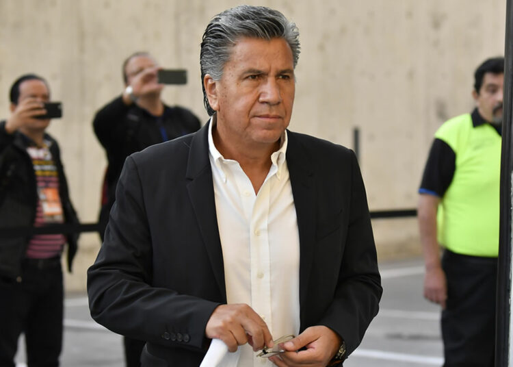 FAS anunció a su nuevo entrenador, el mexicano Raúl Arias