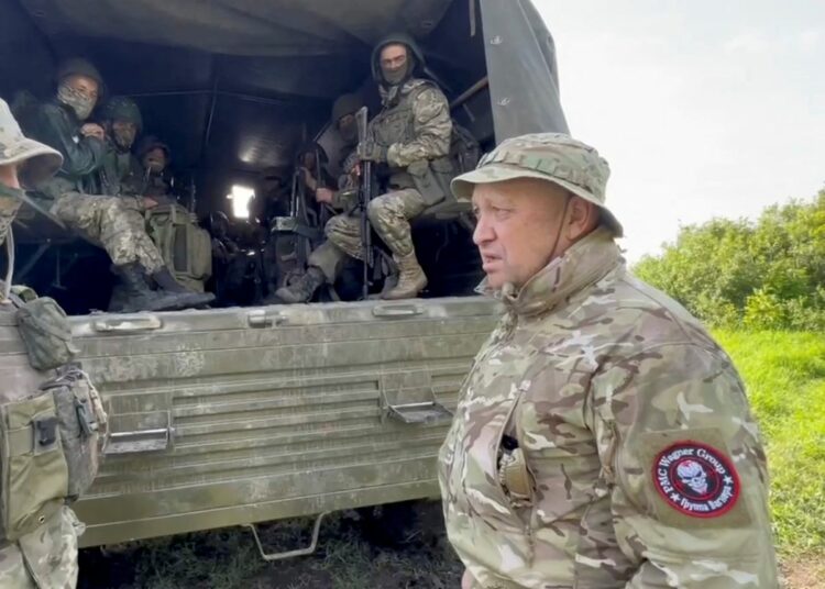 Jefe de grupo Wagner dice que ejército ruso retrocede