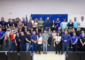 Mined lanza certificación nacional para docentes en formación de las artes