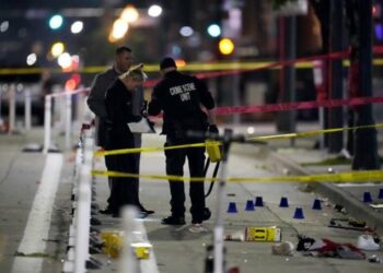 Un tiroteo en medio de los festejos por el título de Denver Nuggets en la NBA dejó nueve heridos