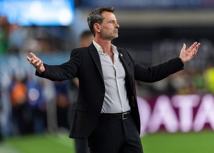 El DT argentino Diego Cocca, fuera de la Selección Mexicana