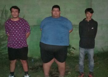 Tres sujetos en Tecoluca portaban marihuana, cocaína, básculas, pipas y un molino para droga