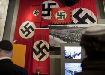 Australia prohibirá la exhibición pública de símbolos nazis