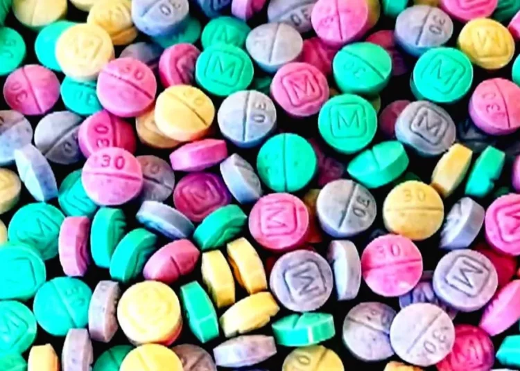 Los cárteles mexicanos usan las redes sociales para vender fentanilo en los Estados Unidos