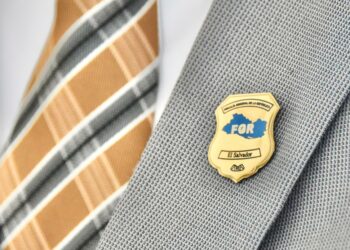 Fiscalía solicita a Cámara ordene al exviceministro del MOP, Carlos Roberto Morán, devolver al estado $82,000