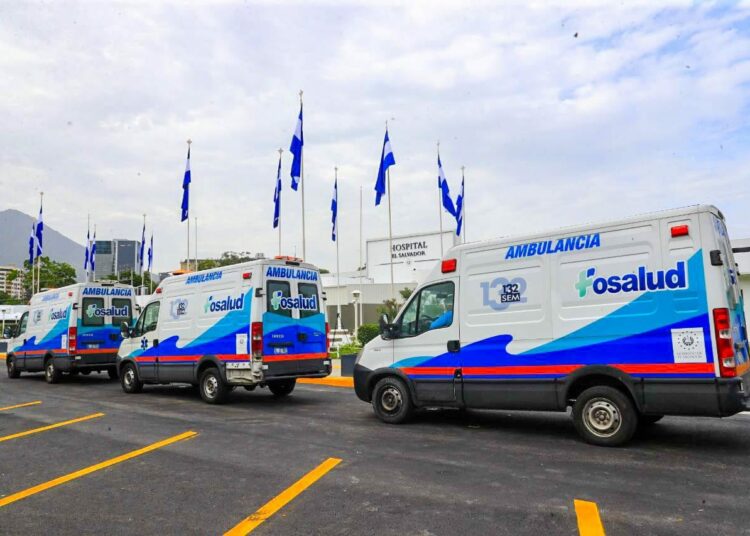 En 4 años de gobierno de Bukele, Fosalud es una de las instituciones que más se ha transformado, afirma director Carlos Núñez