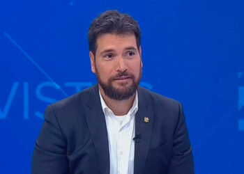 El empresario Jan Topic busca la presidencia de Ecuador emulando a Nayib Bukele