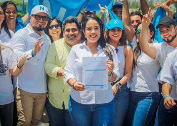 Diputados de Nuevas Ideas continúan el proceso de inscripción para 2024, Marcela Pineda correrá por la alcaldía de La Paz Este