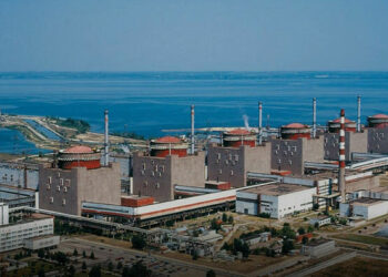 El sistema de enfriamiento de la central nuclear de Zaporiyia, Ucrania está en riesgo tras el colapso de la presa