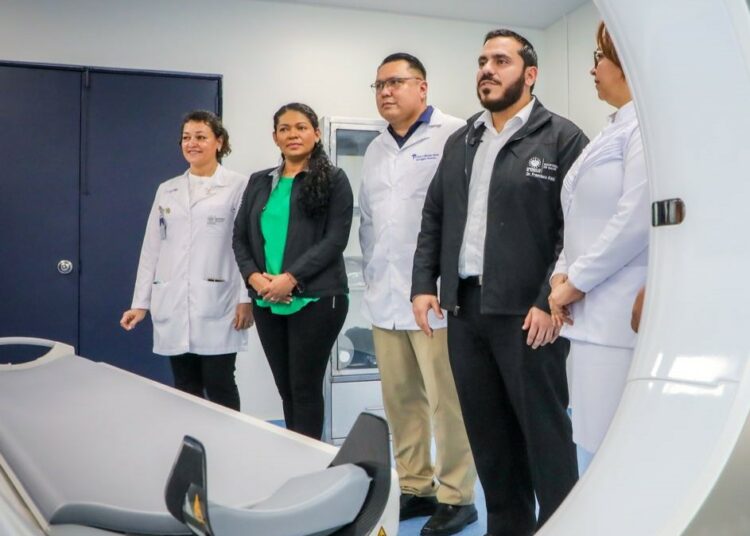 Los avances del sistema de salud pública atraen el interés de otros países