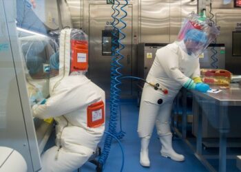 Una nueva investigación revela que el Ejército y científicos chinos mezclaron virus antes de la pandemia por Covid-19