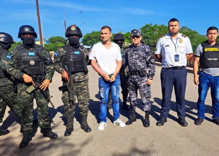 Pandillero es capturado por la PNC y la Interpol