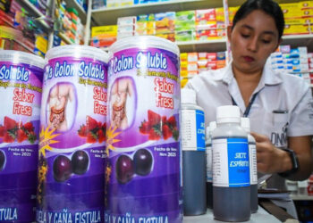 Inspeccionan medicina en puntos de venta para prevenir consumo de medicamentos no autorizados