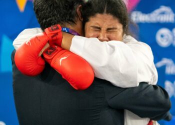 Andrea Ruiz, karateca de El Salvador gana medalla de bronce