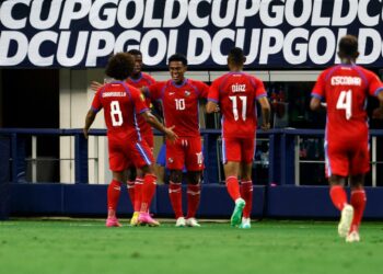 Panamá derrota 4-0 a Qatar y avanza a las semifinales de la Copa Oro