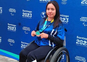 La paratleta salvadoreña Rebeca Duarte gana medalla de plata en el World Boccia Challenger Santiago 2023, Chile