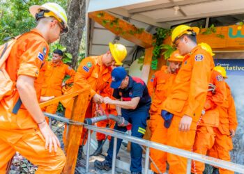 Capacitan a personal de Cuerpo de Bomberos con nuevas técnicas de investigación de incendios