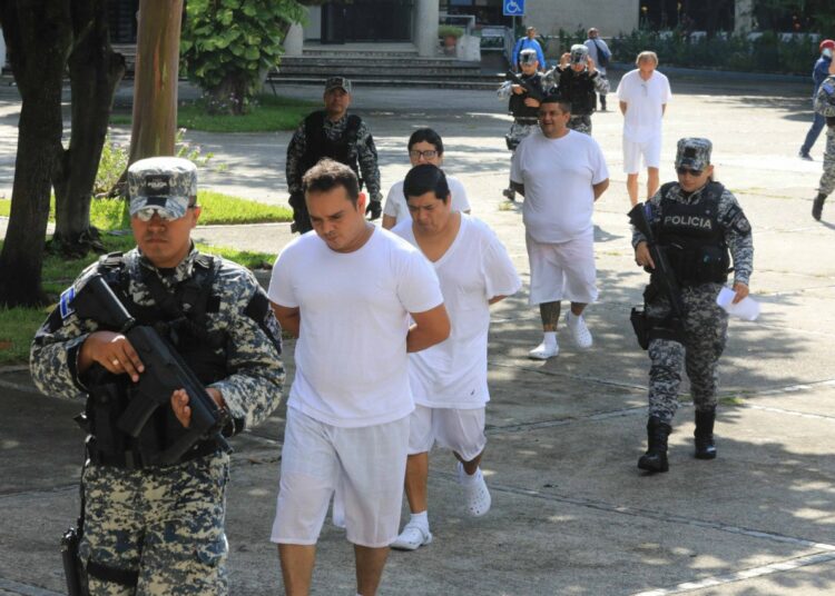 Ordenan poner en libertad a dirigentes de Alianza y empleados de EDESSA