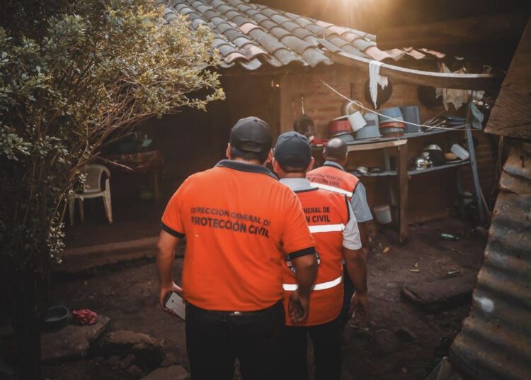 Mantienen monitoreo y acciones preventivas por actividad sísmica en zona oriental