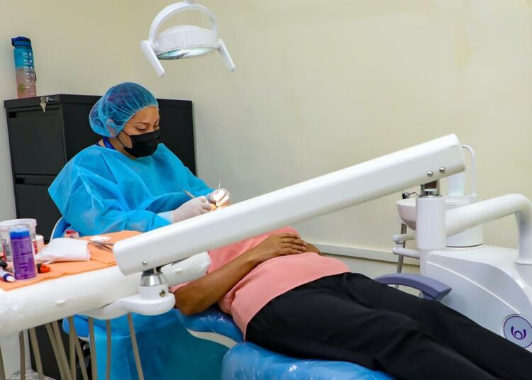 Amplían servicios de salud del ISBM de Chalatenango