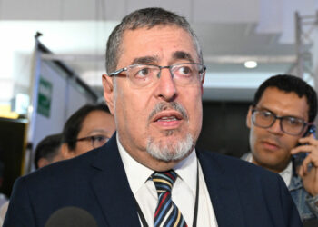 Guatemala: Pese a la suspensión del partido Semilla, Bernardo Arévalo aseguró que participará en el balotaje