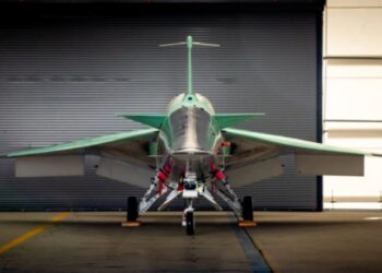 La NASA muestra su avión supersónico «silencioso» listo para el vuelo inaugural