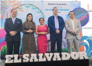 Prevén recibir más de 75,000 visitas extranjeras en las vacaciones agostinas