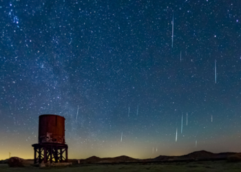 Dos lluvias de meteoritos alcanzarán su punto máximo en la noche de este domingo