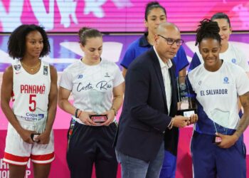 Destiny Campbell fue la MVP del COCABA 2023 y nueva figura de El Salvador