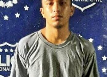 Capturan a pandillero que extorsionaba trabajadores de una finca en Santa Tecla