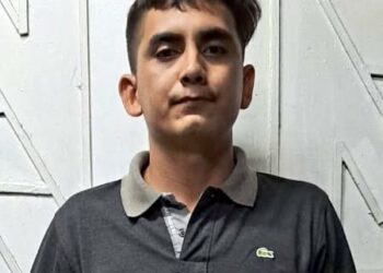 Capturan a sujeto que fue grabado hurtando pertenencias en un autobús 