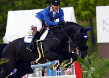El jinete salvadoreño Juan Manuel Bolaños y el atleta equino Zilouet Mystic Rose logran ¡dos medallas de oro para El Salvador en Ecuestres!