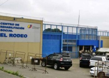 Cuatro presos aparecieron ahorcados en una cárcel de Ecuador