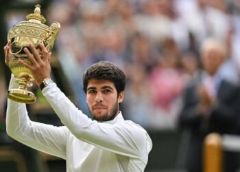 Carlos Alcaraz venció a Novak Djokovic y se consagró campeón de Wimbledon