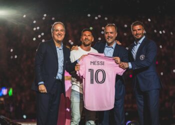 Salió a la venta la camiseta oficial del Inter Miami con el N° 10 de Lionel Messi