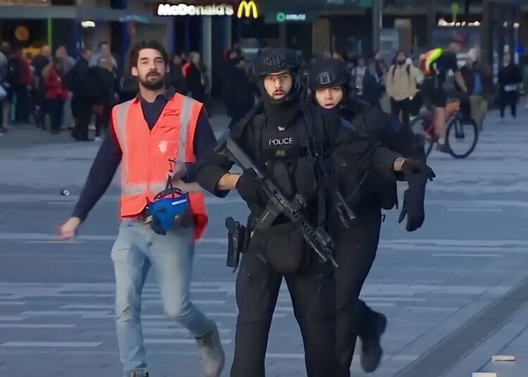 La FIFA tomó medidas tras el tiroteo en Nueva Zelanda que dejó tres muertos a horas del inicio del Mundial femenino