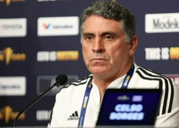 Luis Fernando Suárez no es más entrenador de Costa Rica