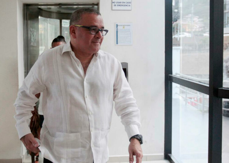 Finaliza juicio contra Mauricio Funes y el fallo se dará a conocer mañana