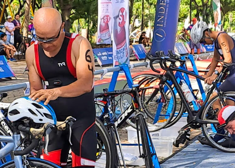 Triatlón cerró con broche de oro en Fiestas Julias