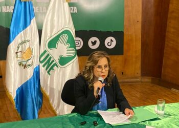 Guatemala: Sandra Torres exigió que se respete la fecha del balotaje pese a la suspensión del partido de su rival