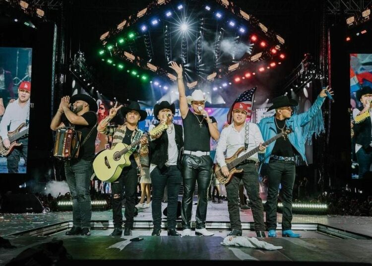 Martes 18 de julio es la nueva fecha en la que “Grupo Firme y sus amigos” se presentarán en el Estadio Cuscatlán