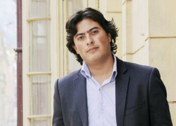 Juez legaliza la detención del hijo del presidente Gustavo Petro y su exesposa