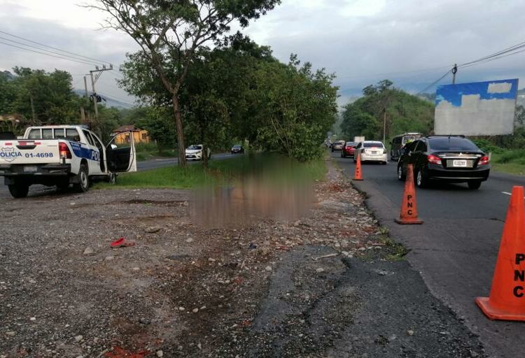 Hombre fallece en accidente de tránsito sobre la carretera de Oro