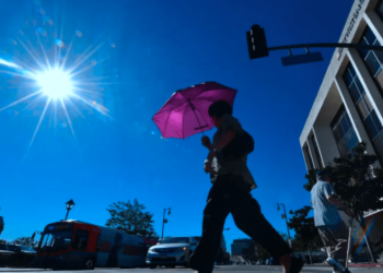 Ola de calor y clima extremo vuelven un ‘infierno’ el suroeste de EEUU