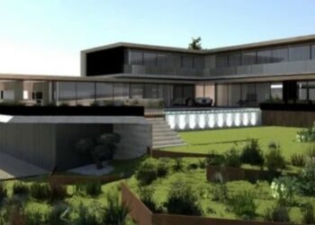 Ronaldo construye la mansión más cara de todo Portugal, pero es un dolor de cabeza para sus vecinos