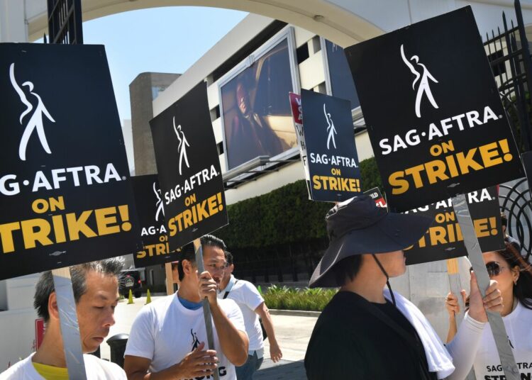 SAG-AFTRA pidió US $23 millones por año a cada estudio de la Alianza de Productores de Cine y Televisión